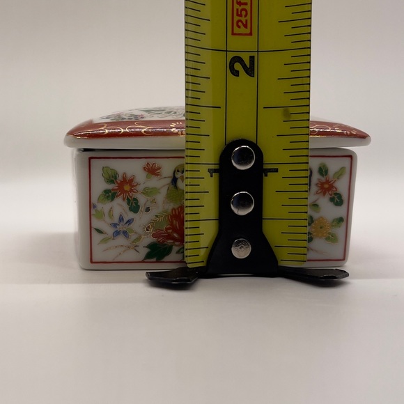 Vintage Porcelain Peacock Design Square Trinket Box  Japan - Picture 5 of 8